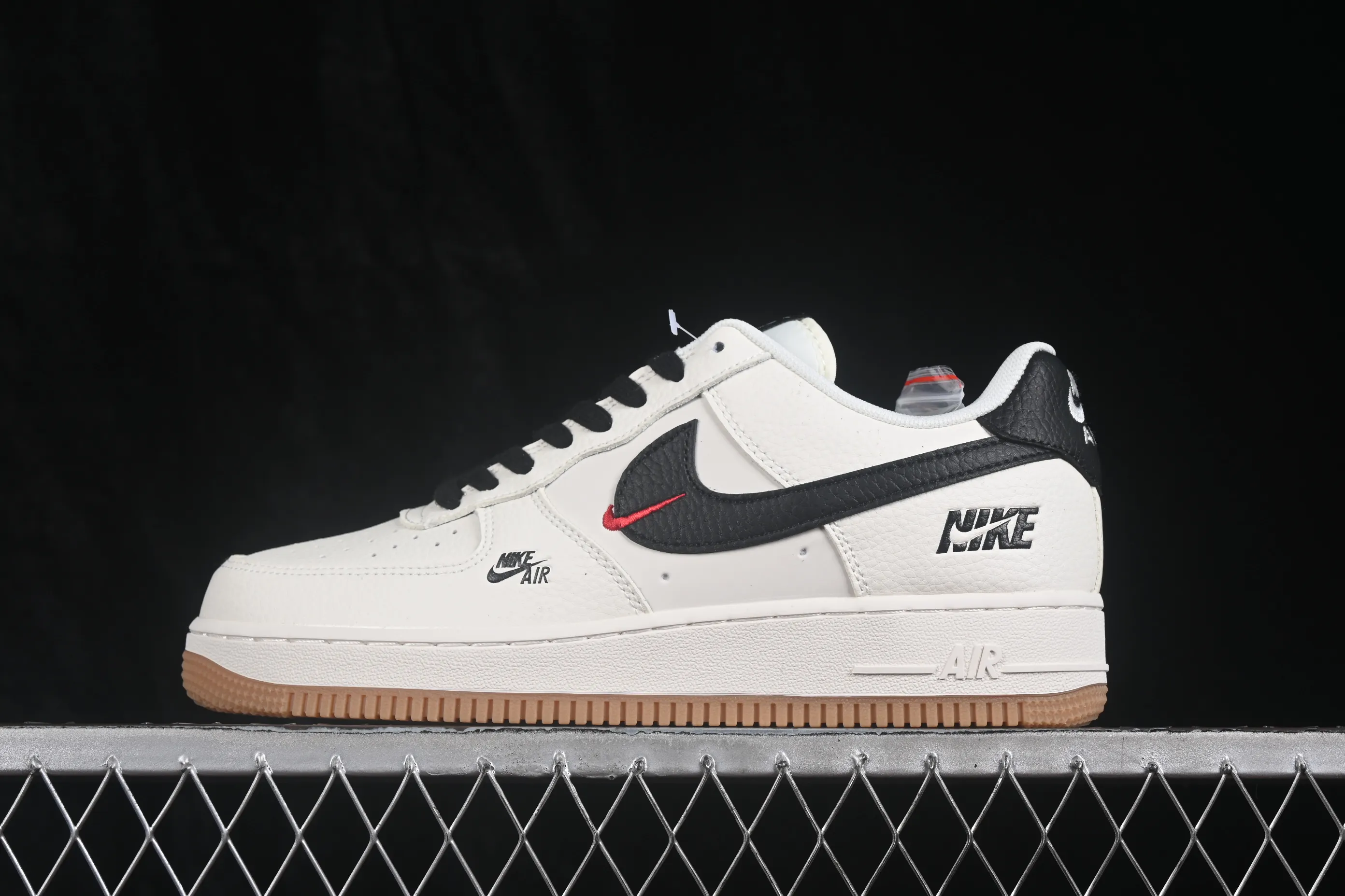 All categories Nk Air Force 1 Air Force series Nk Air Force 1 Low Air Force low-top Nike Air Force 1'07 Low joint model Air Force 1 low-top casual sneakers DN9688-121